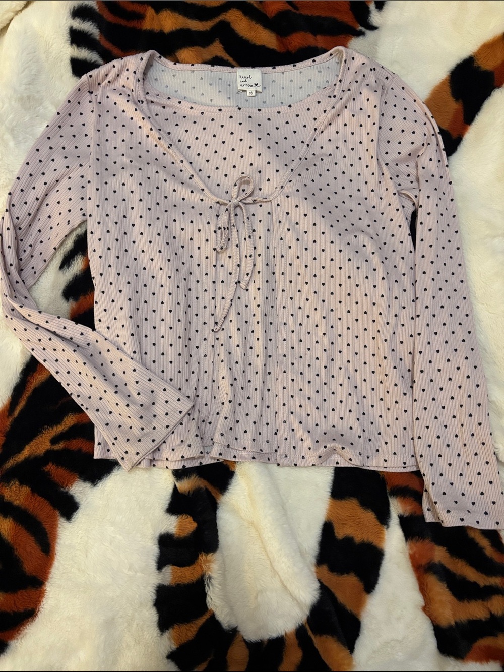 Heart and Arrow Long Sleeve Ribbed Top with Black Heart Print and Tie